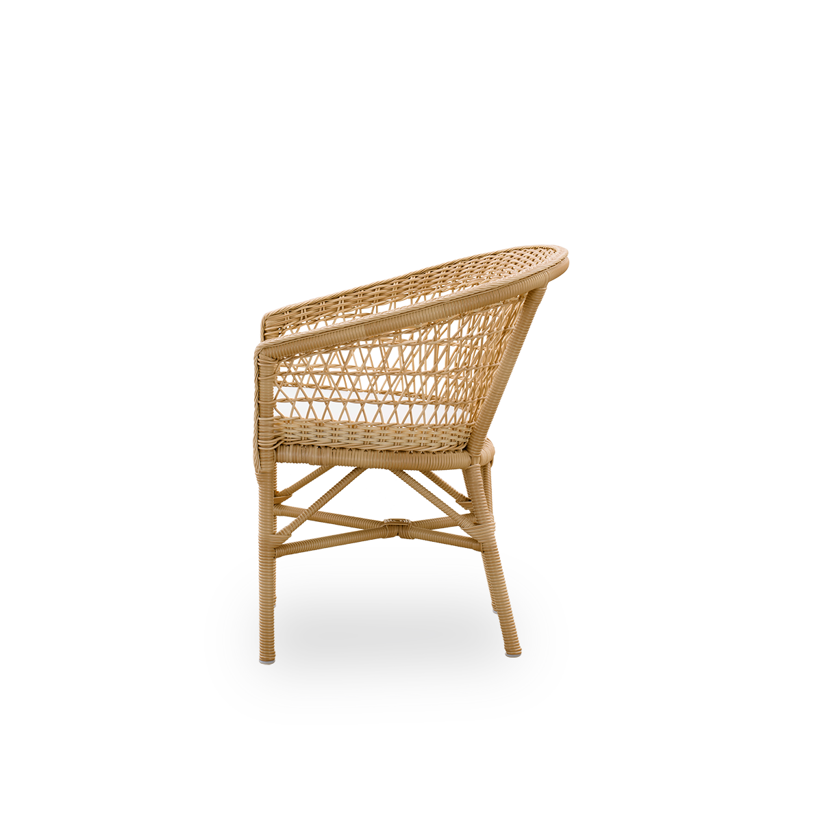 Plain side view of Emma outdoor dining chair in Natural color, inspired by British colonial style. Round backrest turns into armrest. Aluminum frame fully woven with ArtFibre.