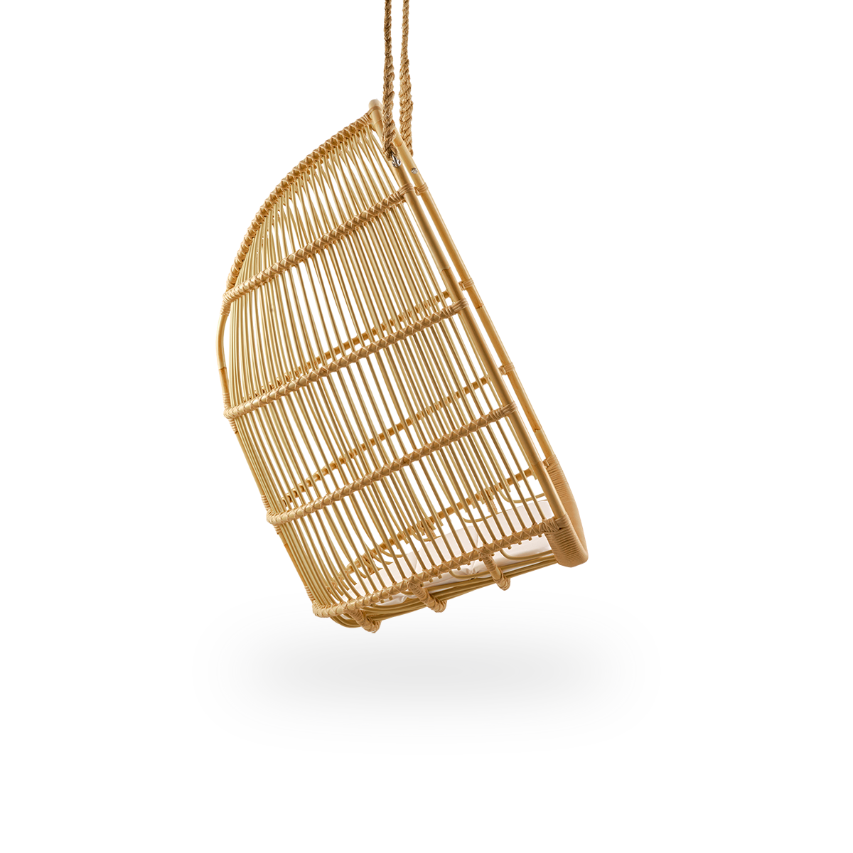 Plain side view of Renoir outdoor hanging chair. Soft, embracing shape fitted with rope for hanging. Aluminiumm frame in rattan look with ArtFibre bindings.