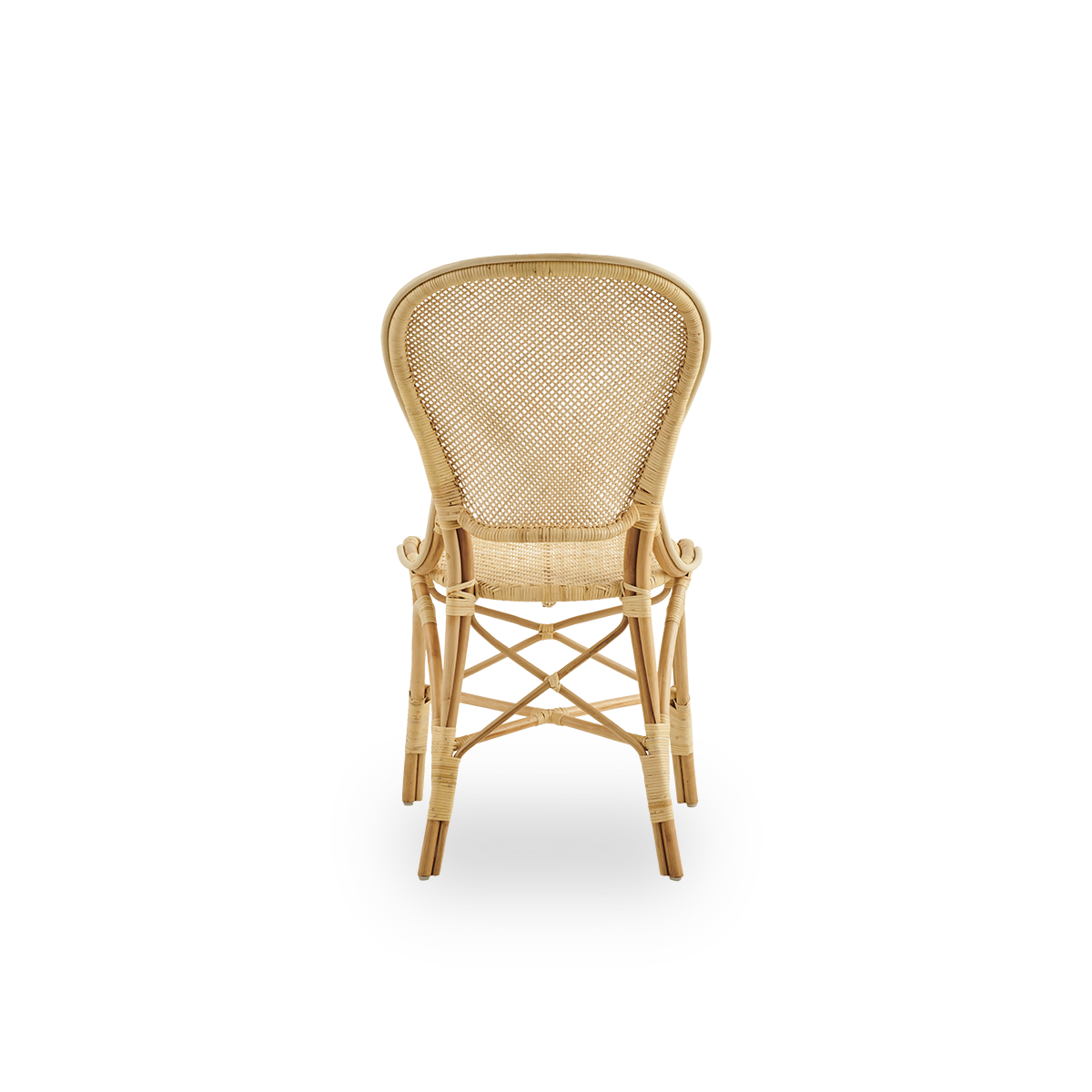 Plain back view of Rossini dining chair in natural rattan. Elegant wicker chair with round backrest in simple design. Handcrafted from high quality rattan.