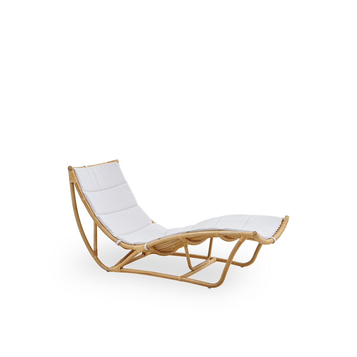 Side view of Michelangelo daybed in Natural rattan color. Handcrafted from high-quality Indonesian rattan.