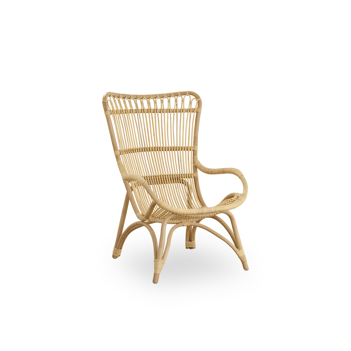 Side view of Monet lounge chair with high backrest and armrests presented in natural rattan. Handcrafted from high-quality Indonesian rattan.