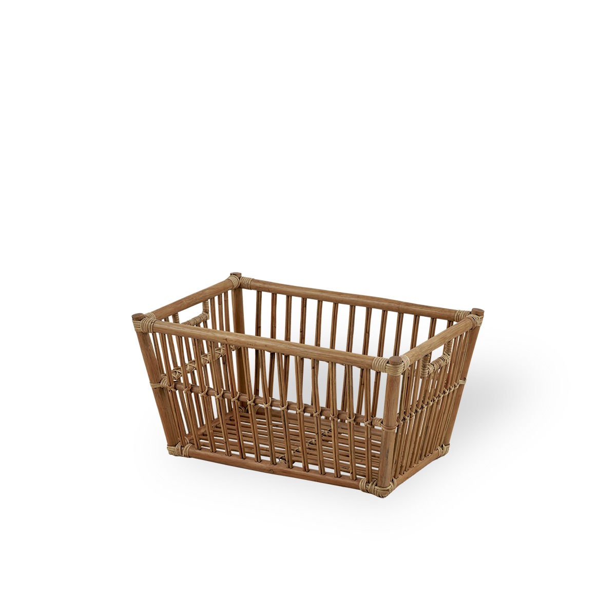 Marche rattan basket 60x40 cm, squared basket great for laundry in Antique color. Handcrafted in high quality Indonesian rattan. 
