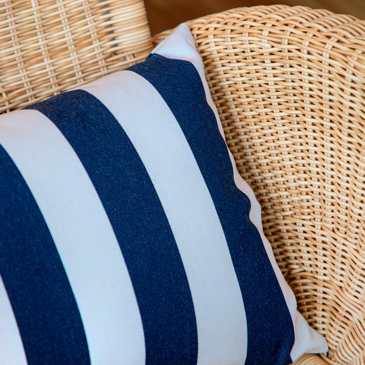 This is an image of pillow 55X35 EYA681 for outdoor use.