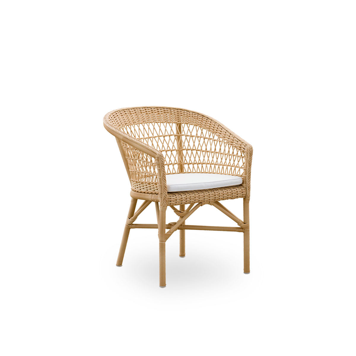 Side view of Emma outdoor dining chair in Natural color, inspired by British colonial style. Round backrest turns into armrest. Aluminum frame fully woven with ArtFibre.