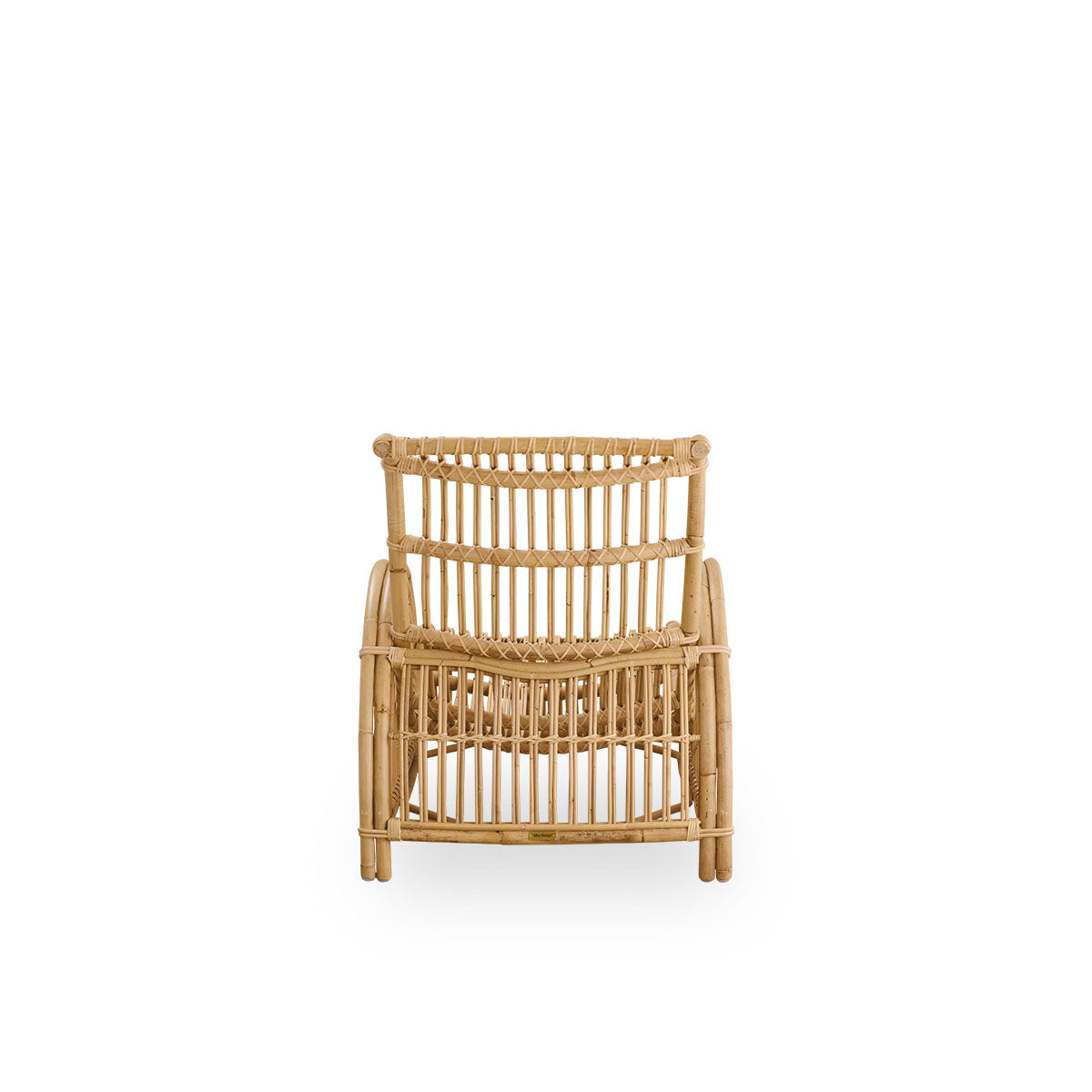 Plain back view of Paris lounge chair, iconic design by Arne Jacobsen. Handcrafted from high quality rattan.