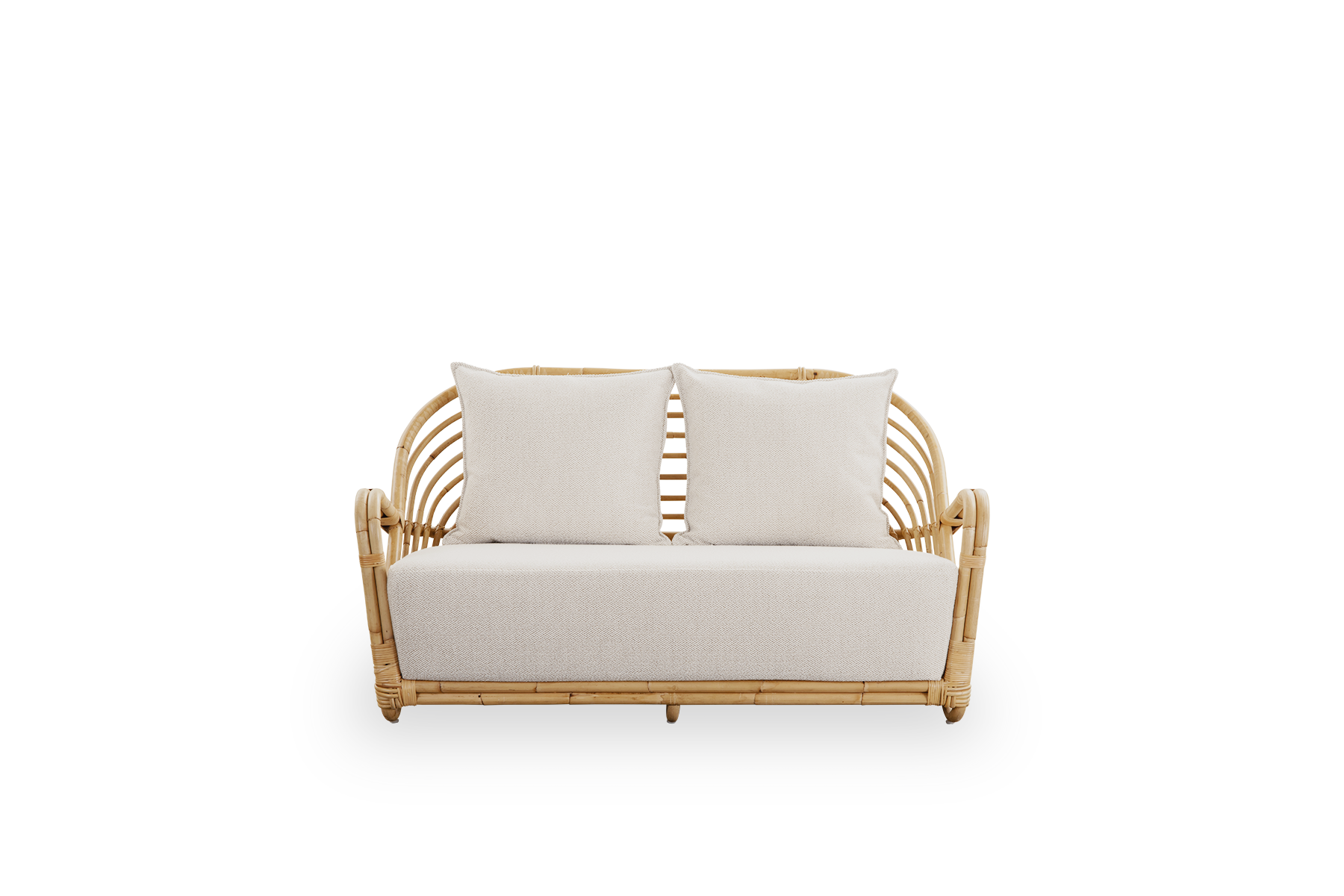 Front view of the Charlottenborg 2-seater sofa in polished natural rattan, designed by Arne Jacobsen. The sofa features a curved back and armrests integrated into the base, handcrafted from high-quality Indonesian rattan.