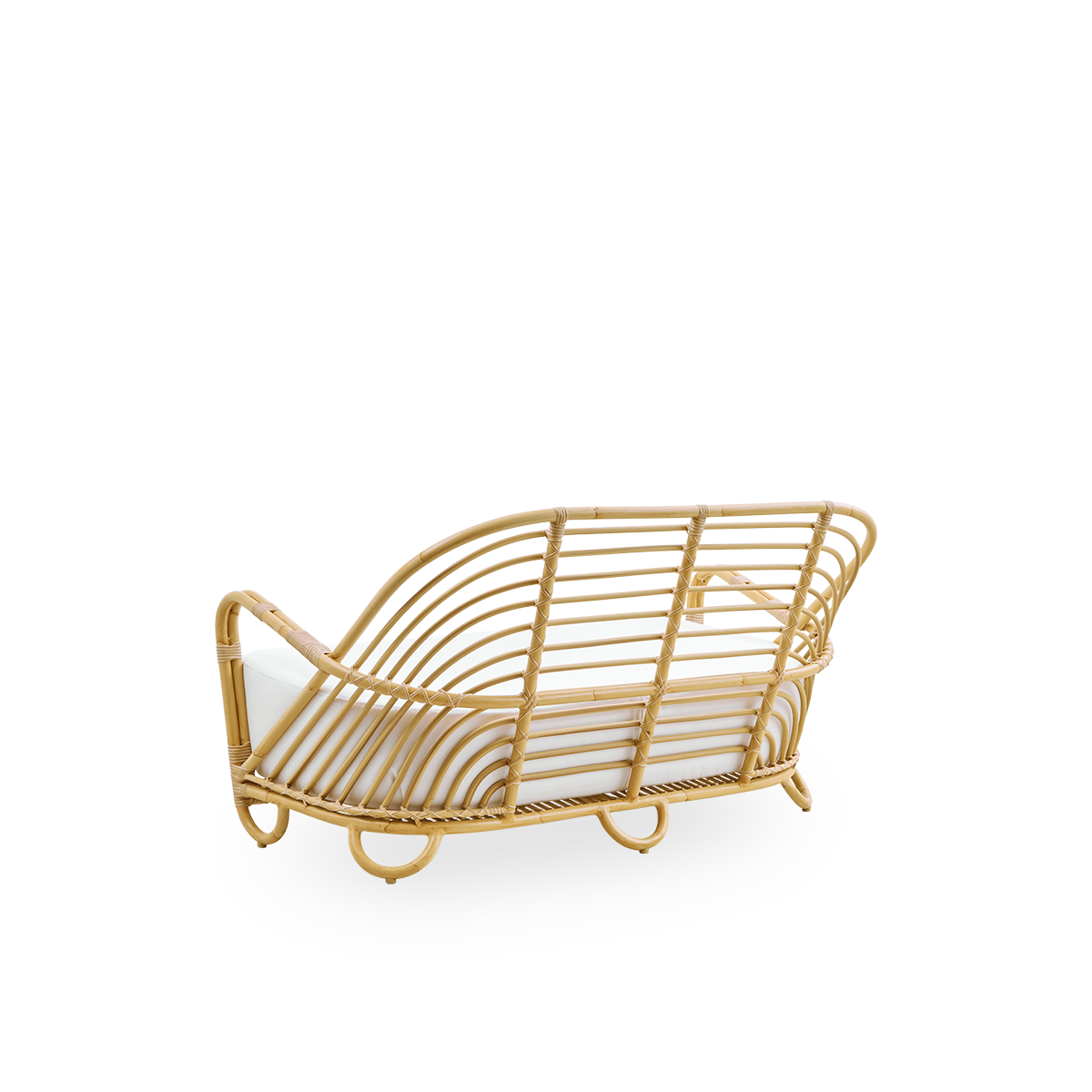 Plain back view of the Charlottenborg Exterior 2-seater sofa in rattan look, designed by Arne Jacobsen. The sofa features a curved back and armrests integrated into the base, handcrafted with an Alu-Rattan frame and woven ArtFibre details.