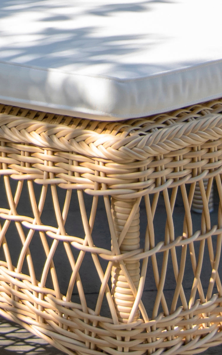 Daisy Exterior Sunbed