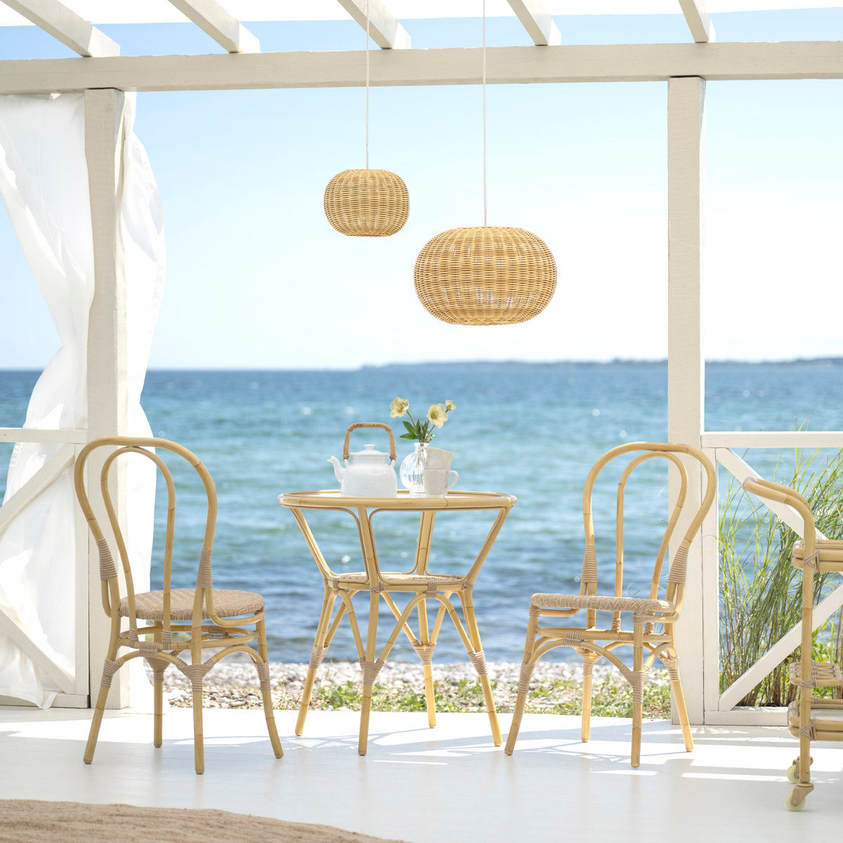 Tony Exterior Café Table