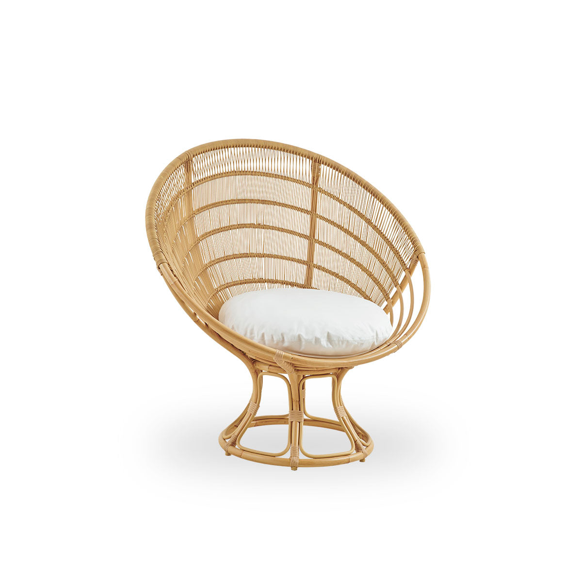 Side view of Luna Exterior lounge chair designed by Franco Albini & Franca Helg. Round outdoor lounge chair with aluminium frame in handpainted rattan look with ArtFibre windings.