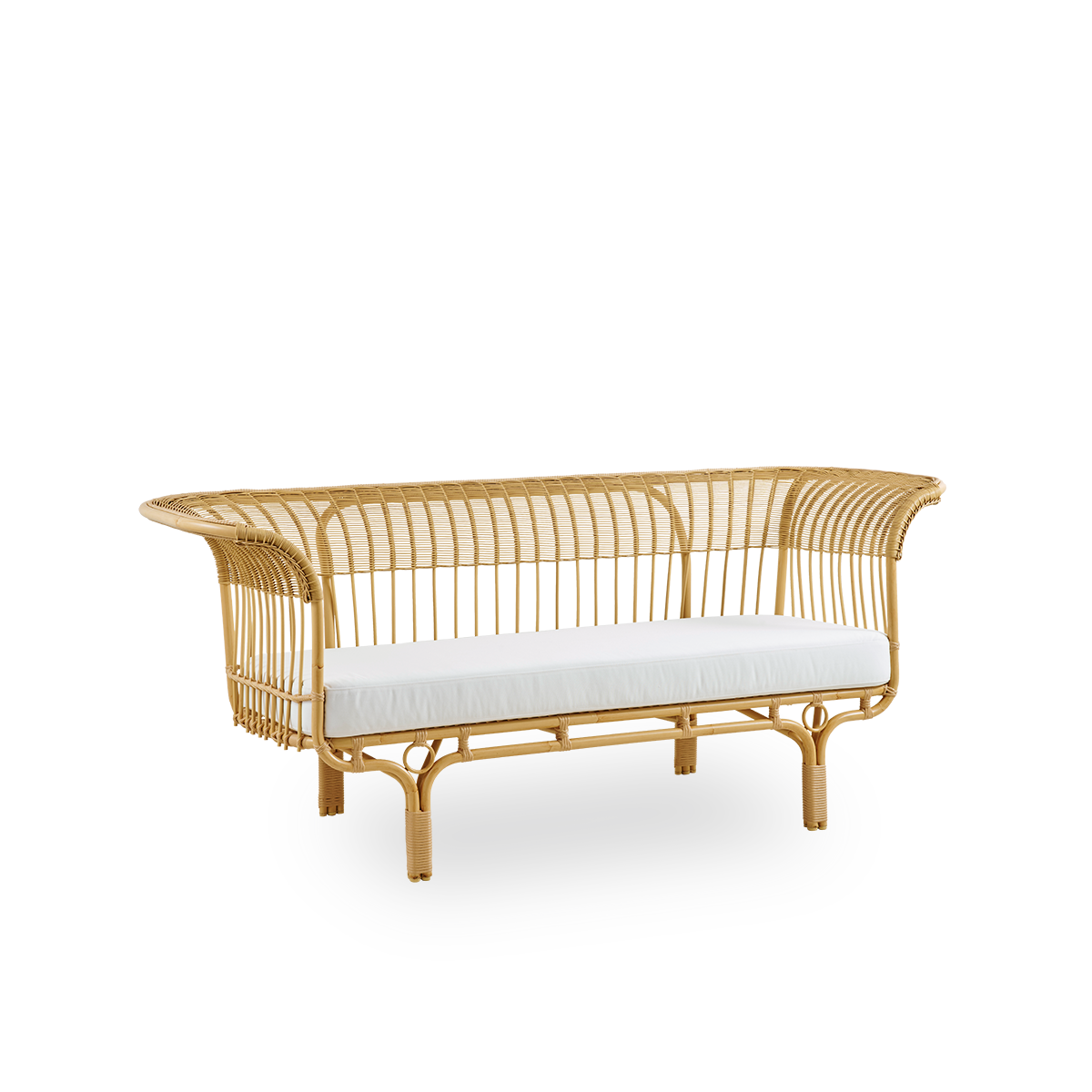 Side view of Belladonna outdoor sofa in rattan look, designed by Franco Albini and Franca Helg. The sofa has an elegant expression with thin legs and a majestic seat with many detailed ArtFibre windings on a aluminium frame.