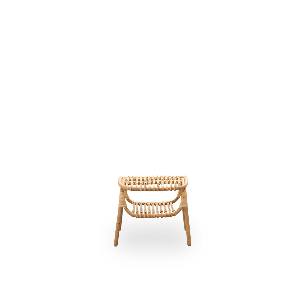 Front view of the Machiya stool designed by Jin Kuramoto, inspired by traditional Japanese Machiya townhouses.
Handcrafted from high-quality Indonesian rattan. Width 53 cm.