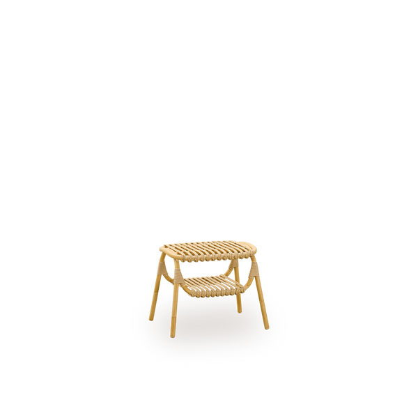 Side view of Machiya outdoor stool designed by Jin Kuramoto. Aluminium frame in handpainted rattan look with ArtFibre windings. Width 53 cm.