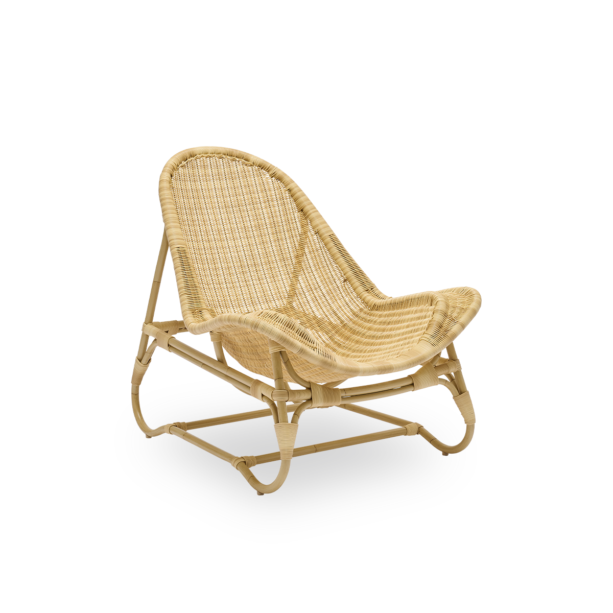 Side view of Pacifique Exterior lounge chair designed by Michel Buffet. Aluminium frame in rattan look with fully woven seat handcrafted in ArtFibre. 