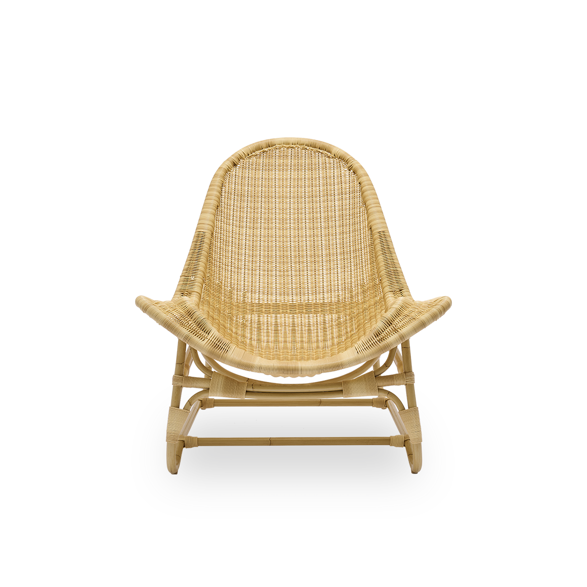 Front view of the Pacifique Exterior lounge chair designed by Michel Buffet.
Aluminium frame in rattan look with fully woven seat handcrafted in ArtFibre.