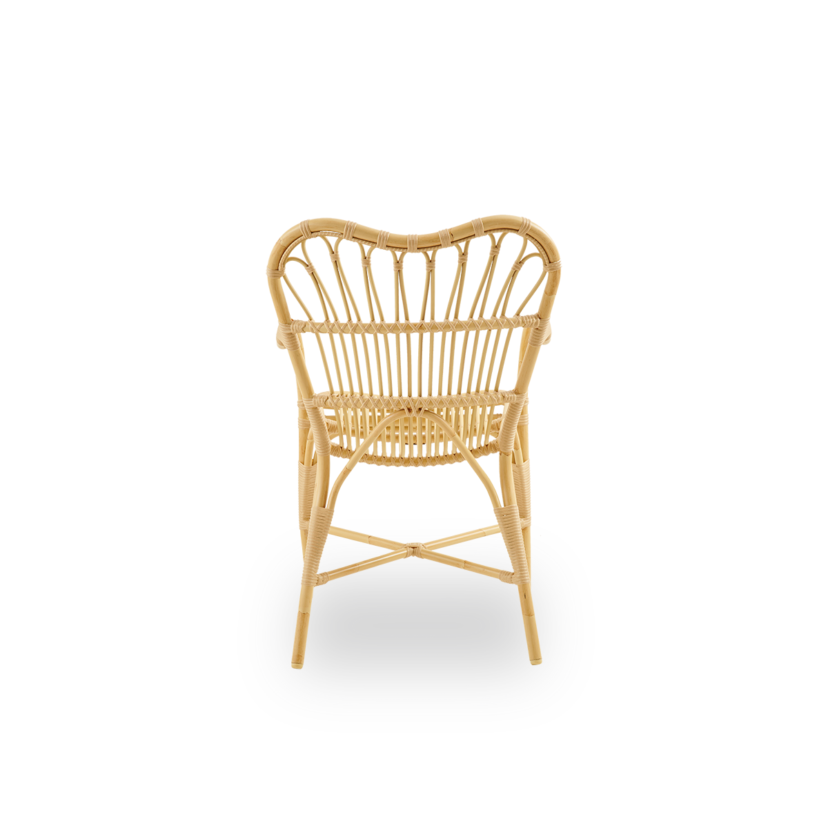 Plain back view of Margret outdoor dining chair with high wide backrest and curved armrests. Aluminium frame in natural rattan look with ArtFibre windings.