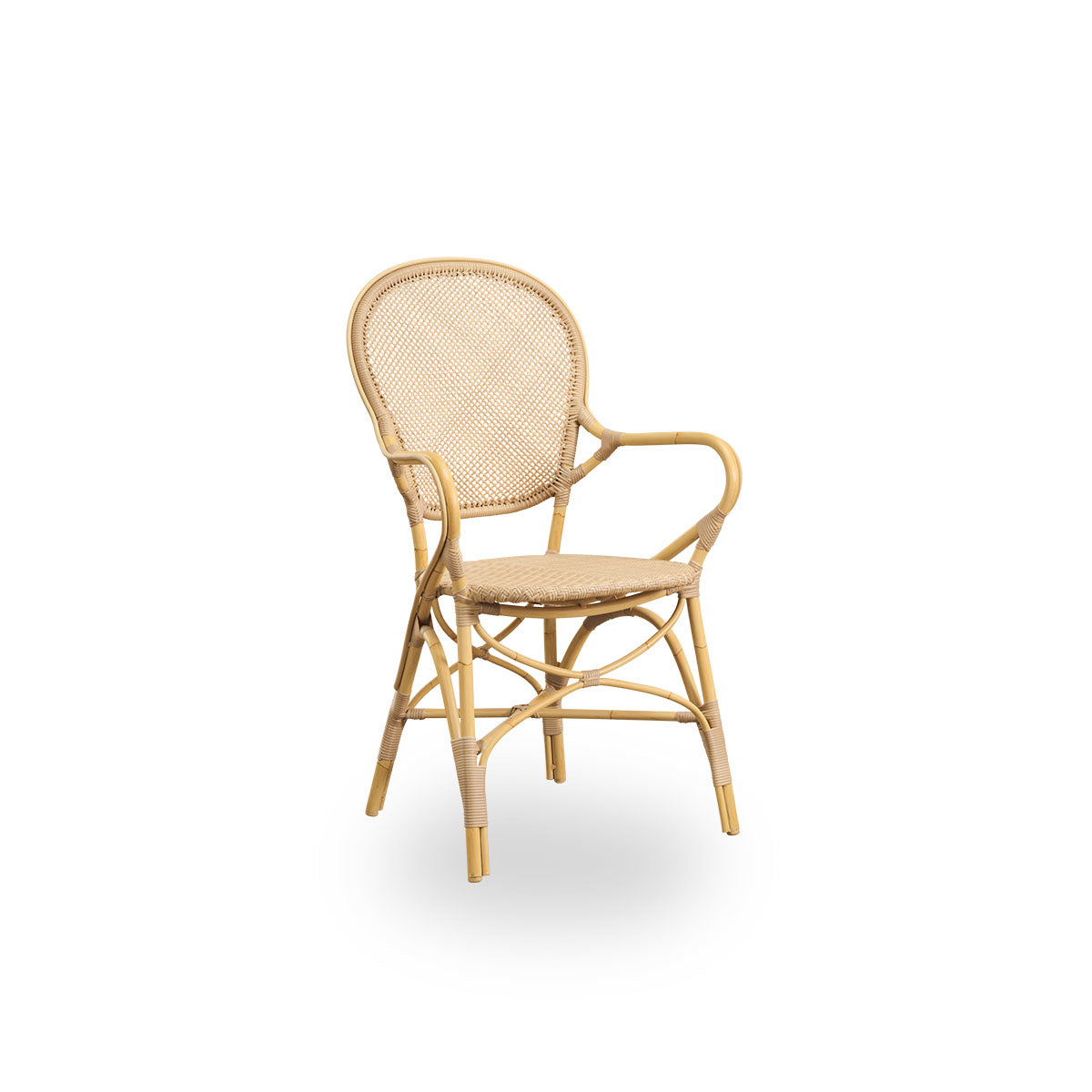 Side view of Rossini outdoor dining armchair in Natural color. Elegant chair with round backrest and armrests in simple design. Aluminium frame in rattan look with woven ArtFibre seat and backrest.
