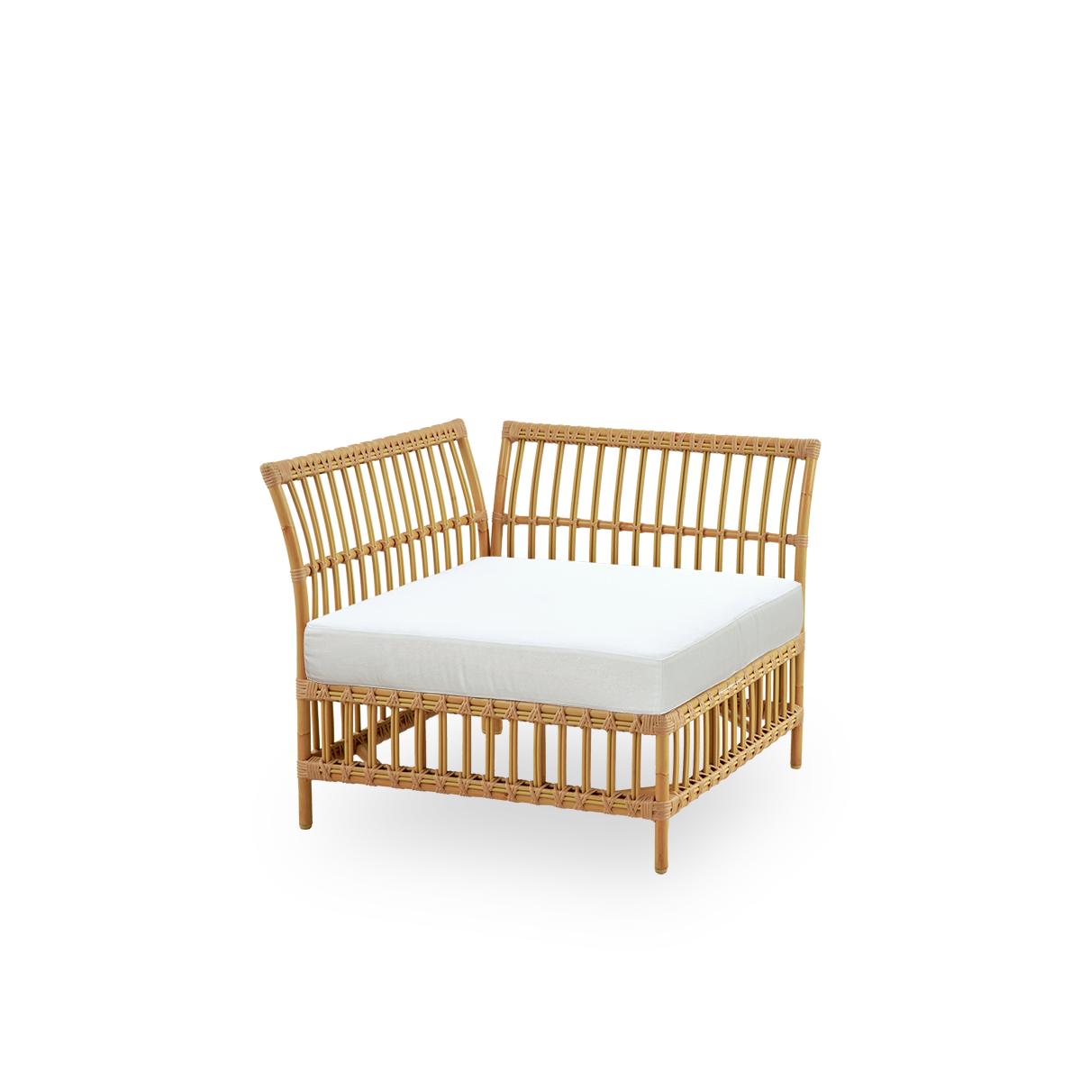 Side view of Maggie outdoor sofa corner module in Natural color presented with white seat and back cushion. Aluminium frame with handpainted rattan look with ArtFibre windings.