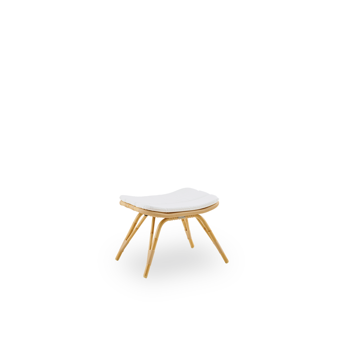 Side view of Monet outdoor footstool in Natural color. Aluminium frame in rattan look with ArtFibre windings.