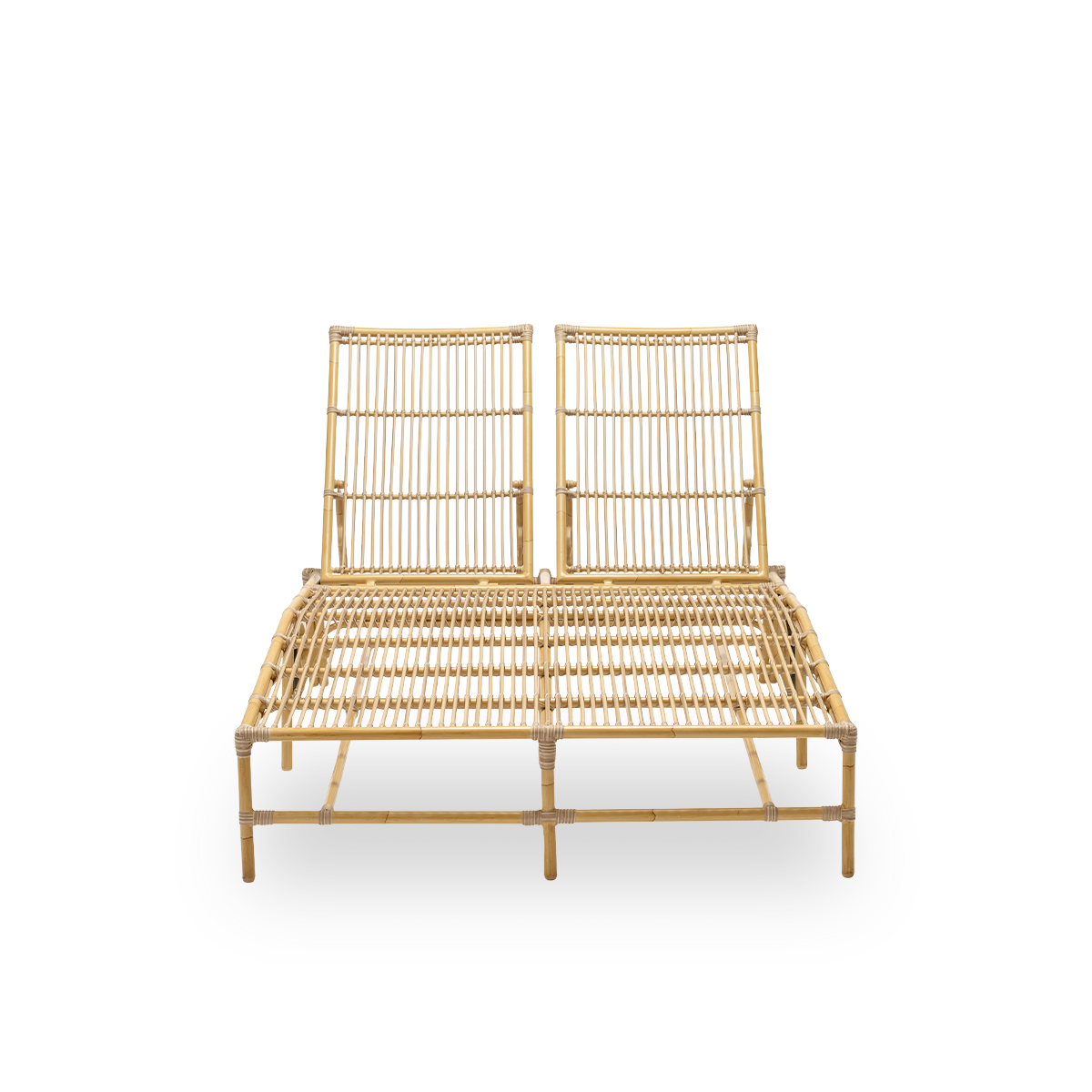Front view of the Julietta exterior double sunbed, in natural aluminium and ArtFibre. Designed by Sika-Design and built in weather-resistant materials for two to share. Handwoven in weather-resistant ArtFibre on an aluminium frame for outdoor use.
