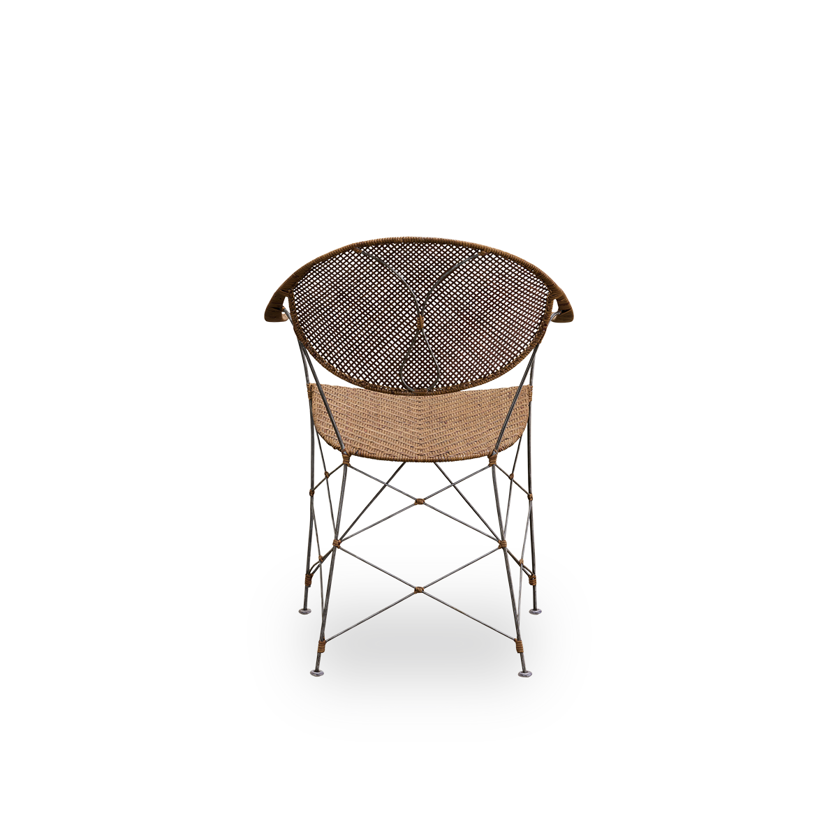 Plain back view of the Funky dining chair designed by Yuzuru Yamakawa. The chair has a steel frame with handwoven seat and backrest in high quality Indonesian rattan in Hazelnut color.