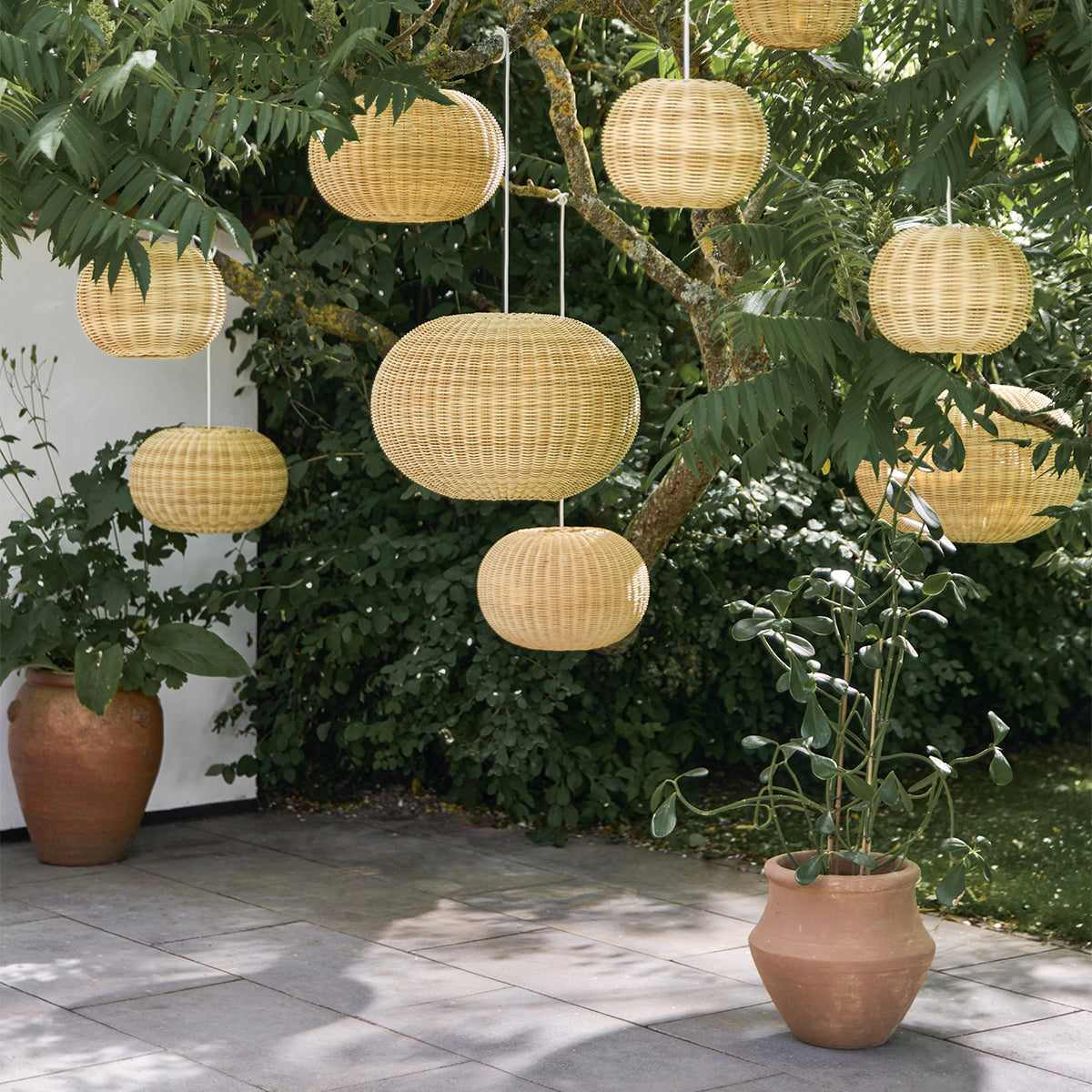 Tangelo Exterior Lampshade Ø49 cm | Medium