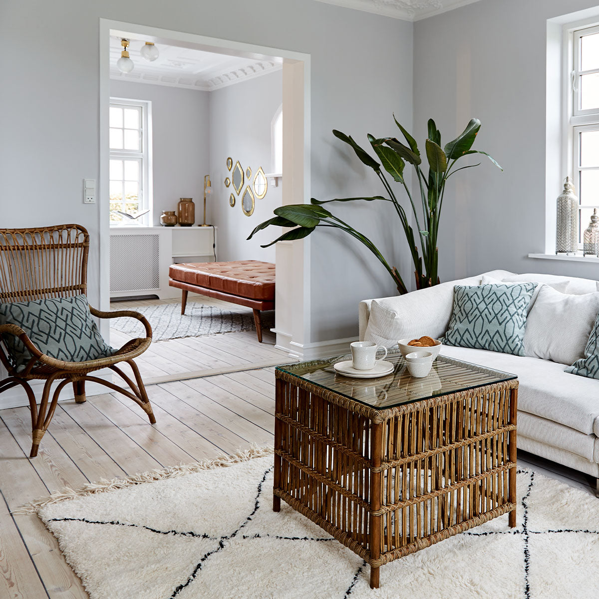 Donatello Side Table