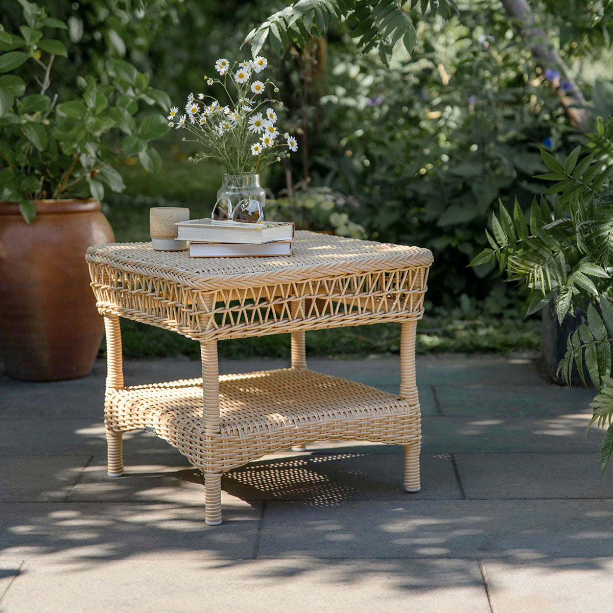 Susy Exterior Side Table